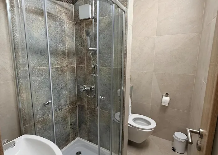 Skyview Vlcince With Private Parking