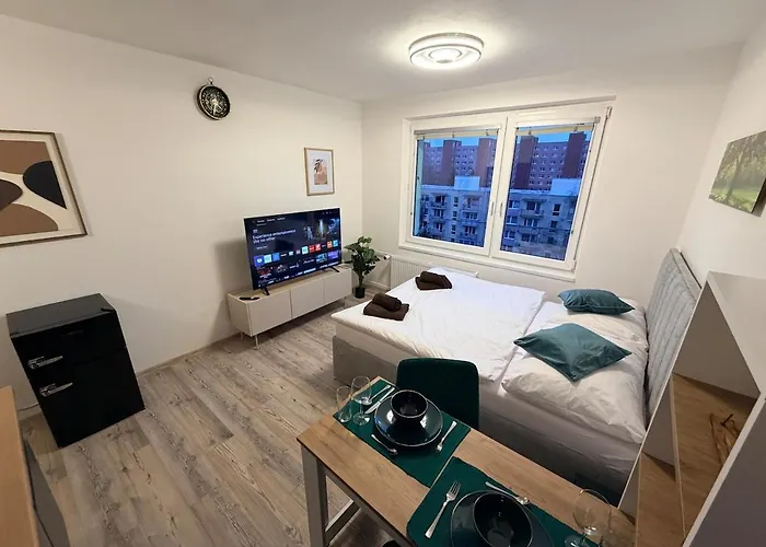 Skyview Vlcince With Private Parking * Żylina